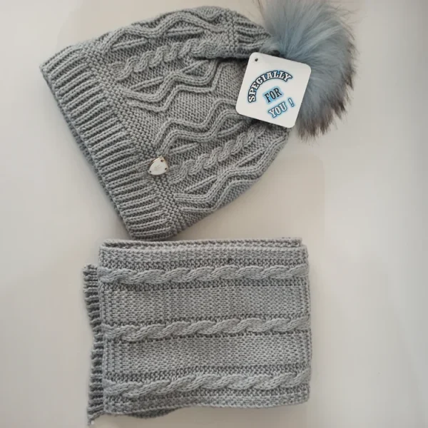 شال و کلاه دخترانه خزدار مدل بافتنی کد 27 - تصویر 10