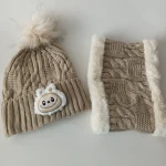 شال و کلاه دخترانه خزدار رینگی مدل لبوبو بافتنی کد 32 - تصویر 2