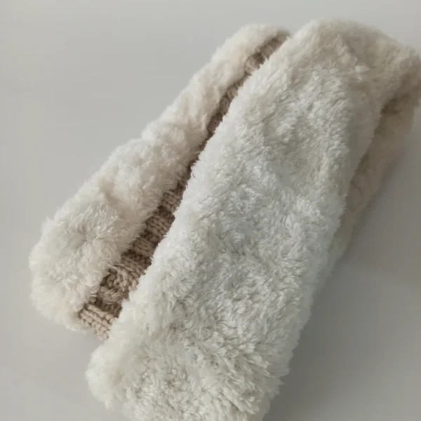 شال و کلاه دخترانه خزدار رینگی مدل لبوبو بافتنی کد 32 - تصویر 7