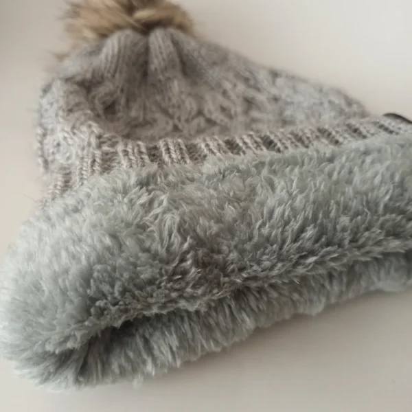 شال و کلاه زنانه خزدار رینگی مدل بافتنی کد 56 - تصویر 5