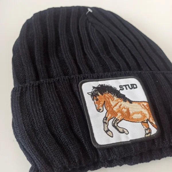 کلاه تک زنانه خزدار فانتزی مدل بافتنی کد 57 - تصویر 3