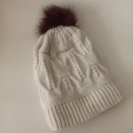 شال و کلاه زنانه خزدار مدل شیطونی کد 58 - تصویر 3