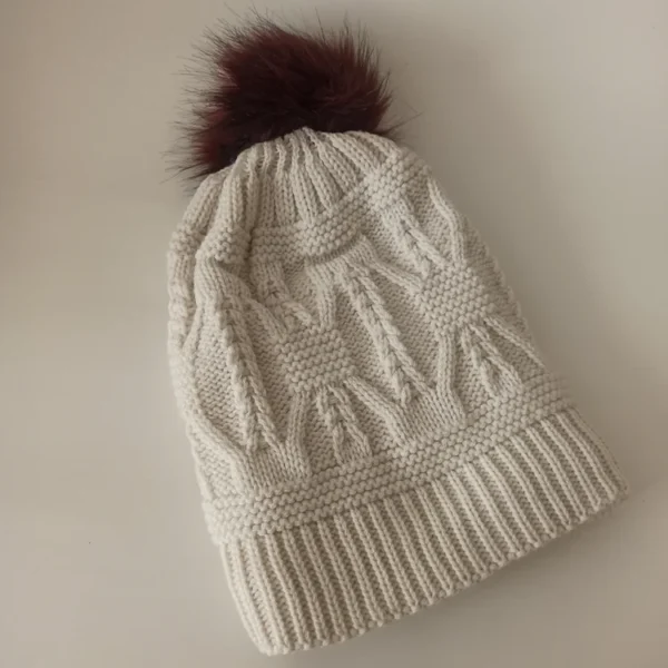 شال و کلاه زنانه خزدار مدل شیطونی کد 58 - تصویر 3