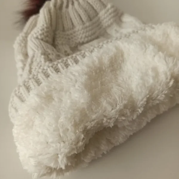 شال و کلاه زنانه خزدار مدل شیطونی کد 58 - تصویر 5