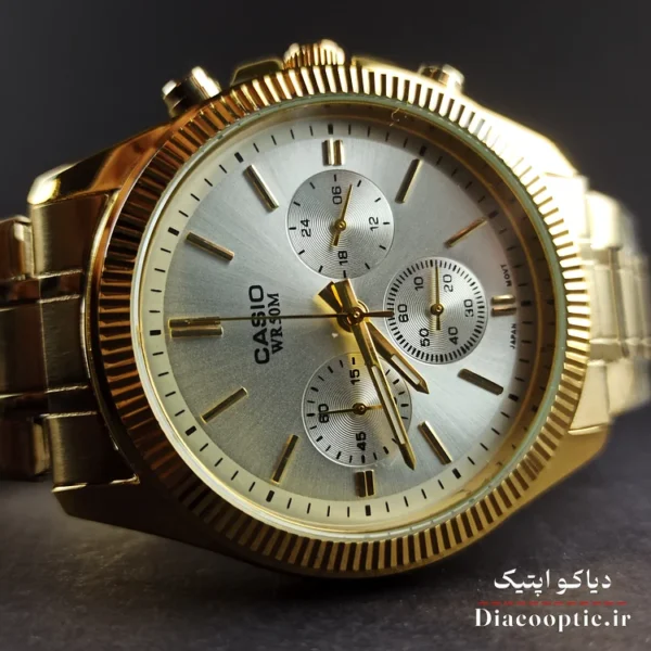 جزئیات تقویم روز شمار روی صفحه ساعت کاسیو مدل DO1170 استیل