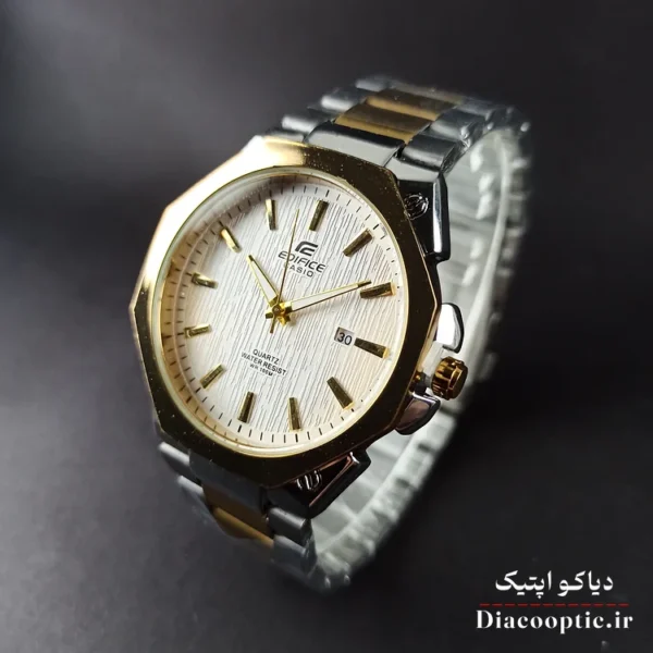 کلوزاپ تقویم روز شمار و عقربه ها در ساعت مچی مردانه چند ضلعی Do1248