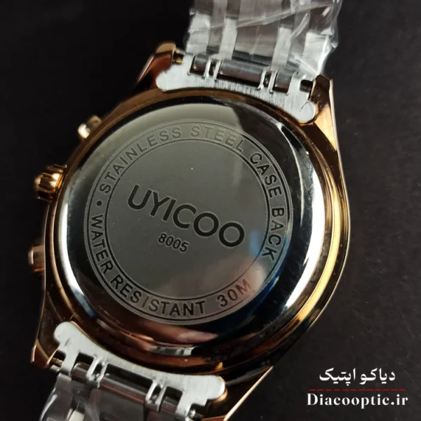 جزئیات دکمه های کرنوگراف و تاج تنظیم در ساعت Unicoo DO1169